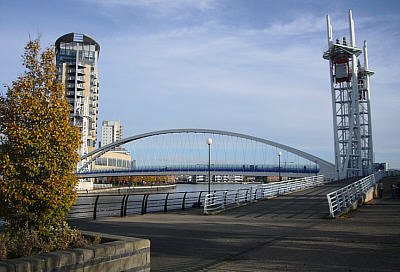 Millennium Lifting Footbridge, Salford Quays